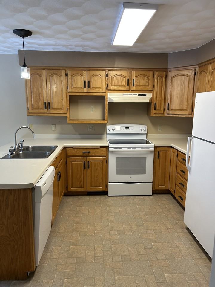 N9689 Gina Dr #1 - Photo 2 of 14