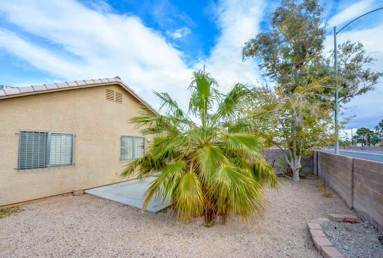 Garnet Gable Ave - Photo 6 of 15