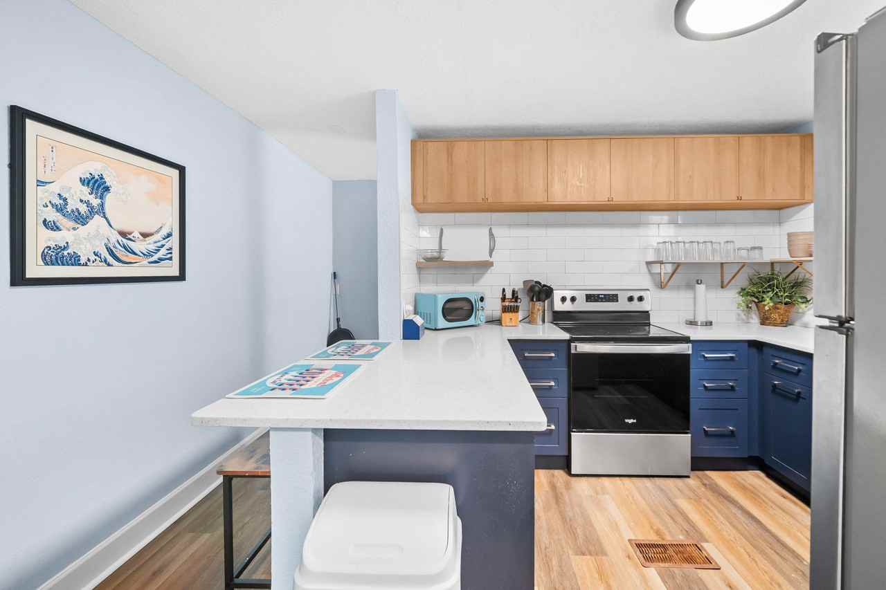 N Market St - Photo 6 of 24