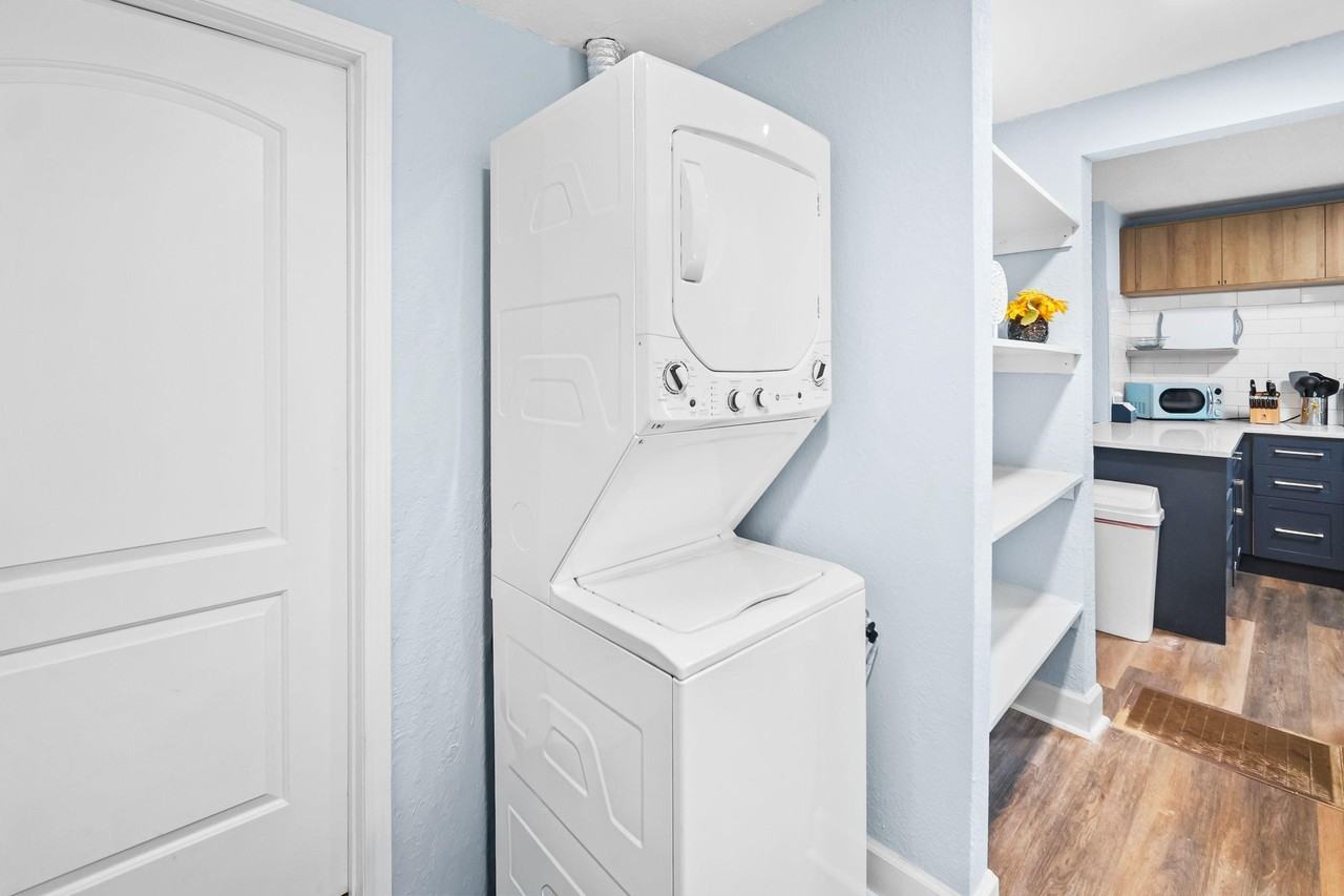 N Market St - Photo 7 of 24