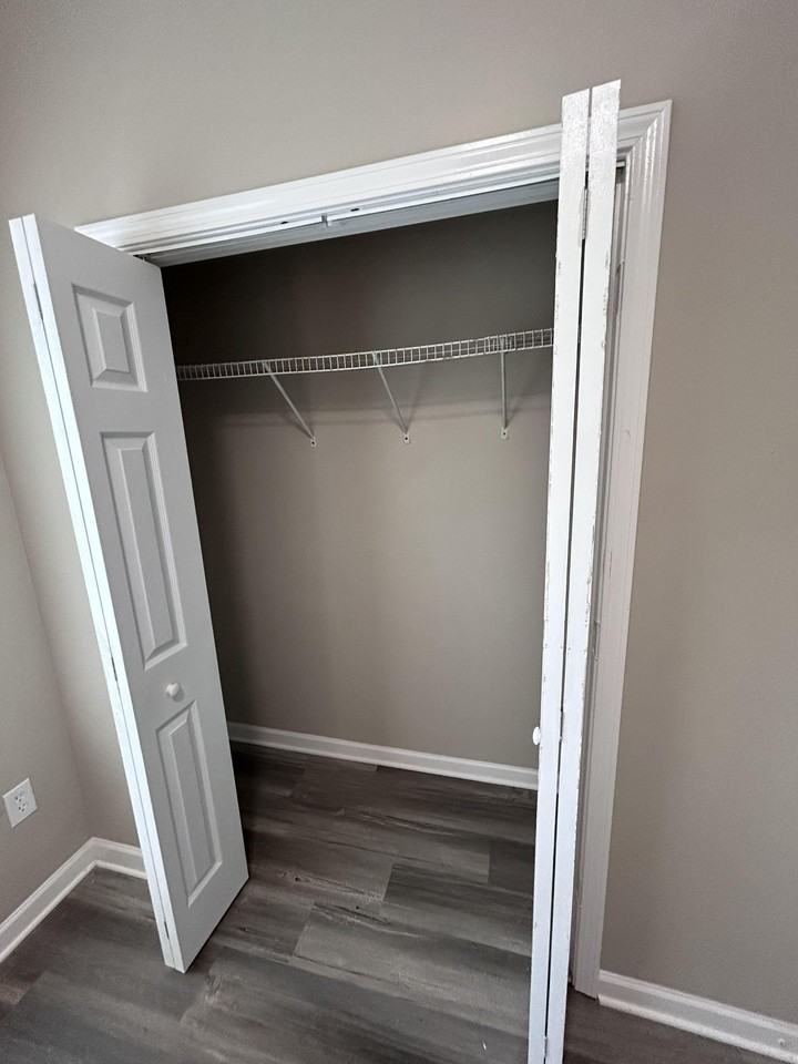 Chicago Ave Nw - Photo 2 of 16