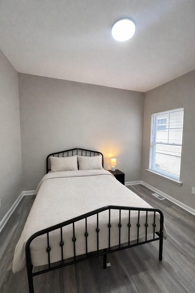 Chicago Ave Nw - Photo 6 of 16