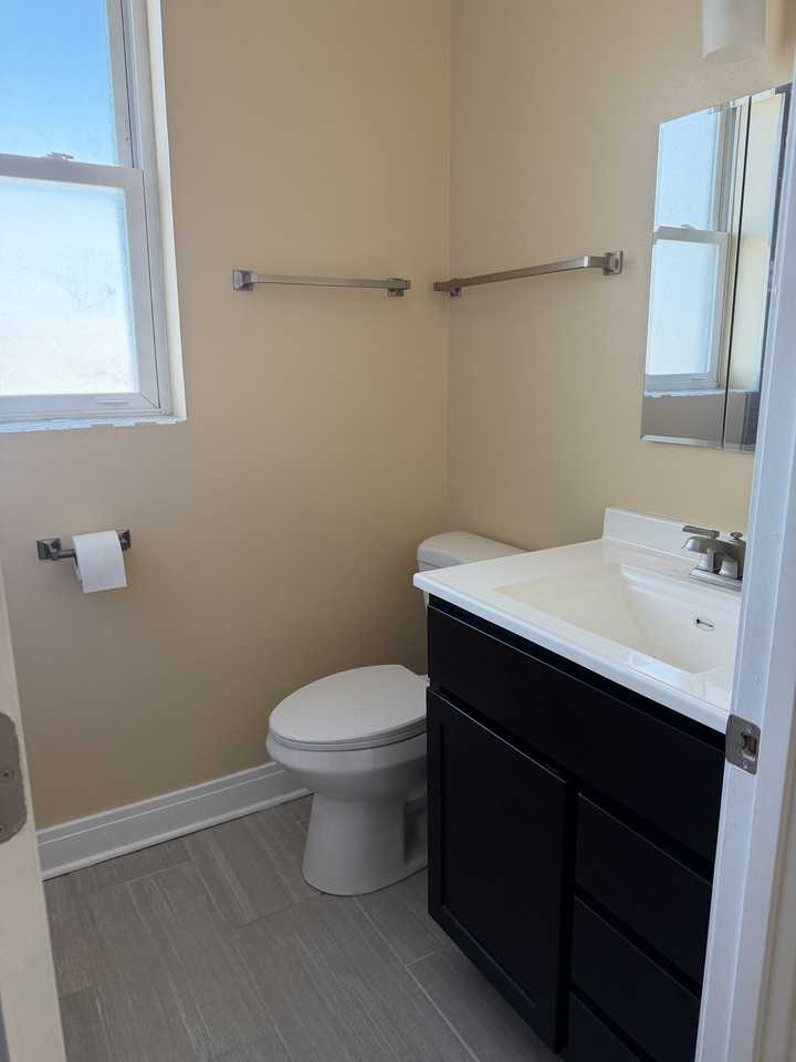 8151 S Wood St #3 - Photo 6 of 9