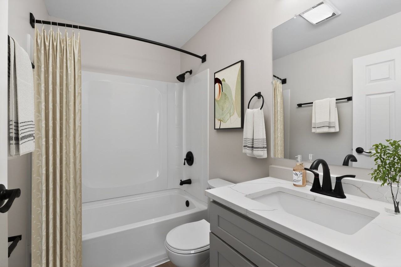 Bay Ridge at Nashua Apartments - Photo 7 of 23