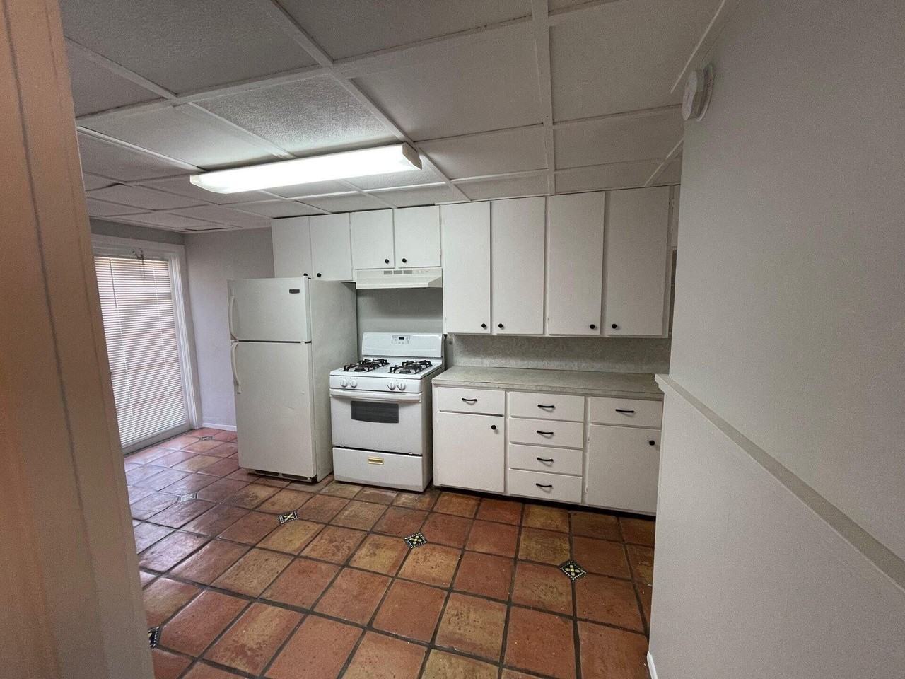 736 Omar Rd #1 - Photo 6 of 25
