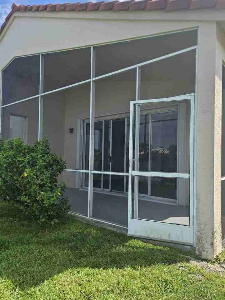 340 Nw Breezy Point Loop - Photo 4 of 25