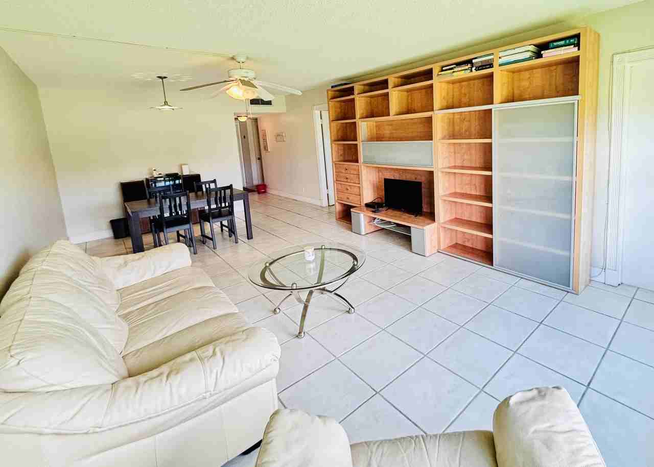 2900 N Palm Aire Dr Apt 206 - Photo 3 of 20