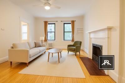 49 Gordon Rd - Photo 7 of 10