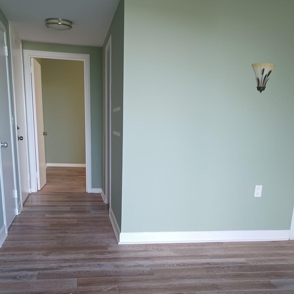 15 S Golfview Rd Apt 303 - Photo 3 of 10