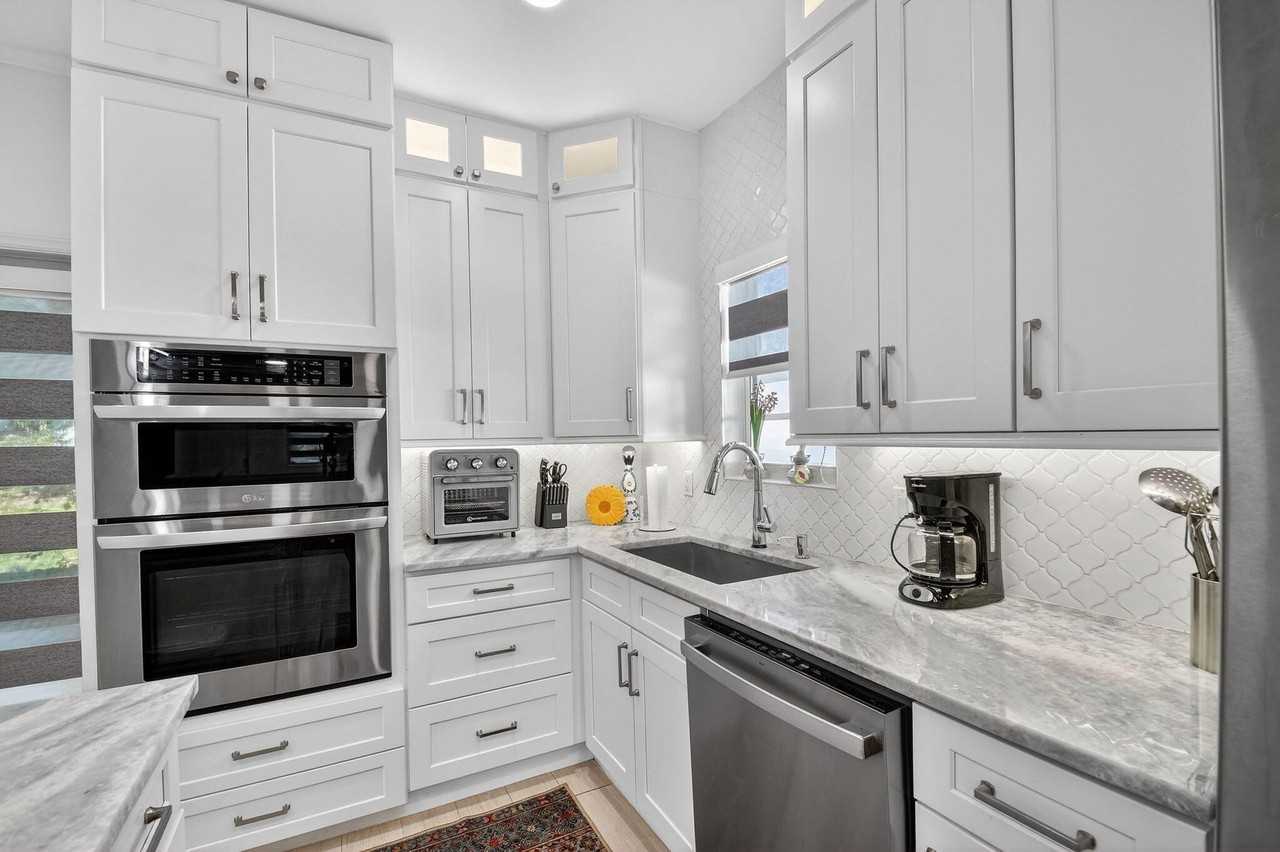 1511 S Palmway - Photo 4 of 44