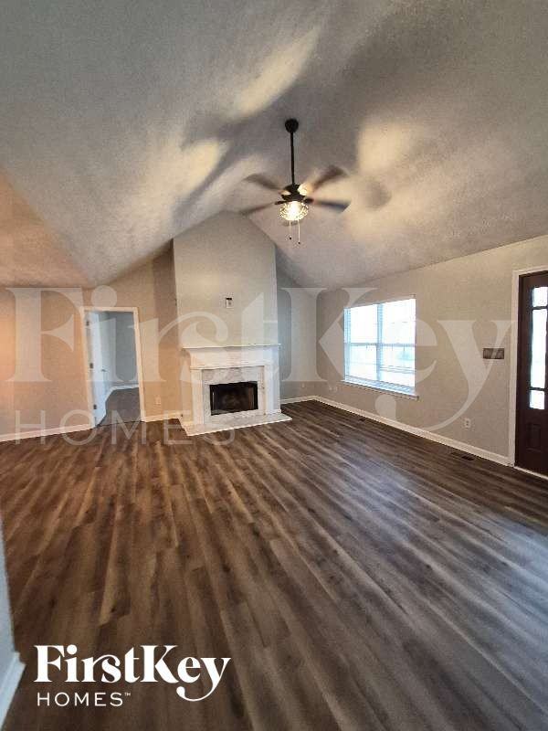 23 Clearwater Ct - Photo 2 of 12