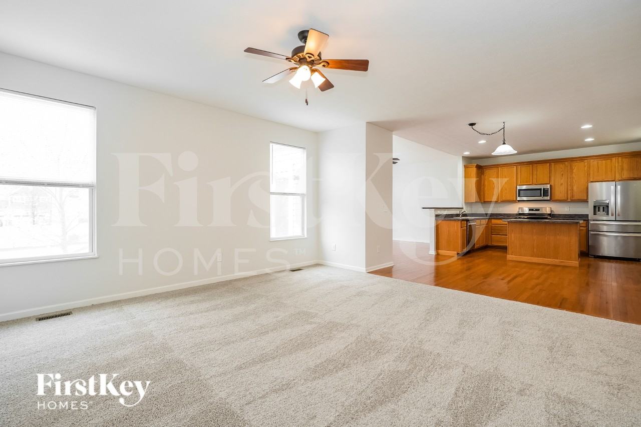 634 Preston Trails Dr - Photo 5 of 19