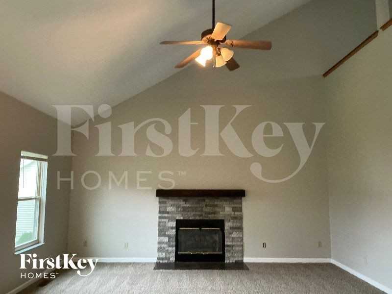 7587 Walnut Dr - Photo 2 of 11