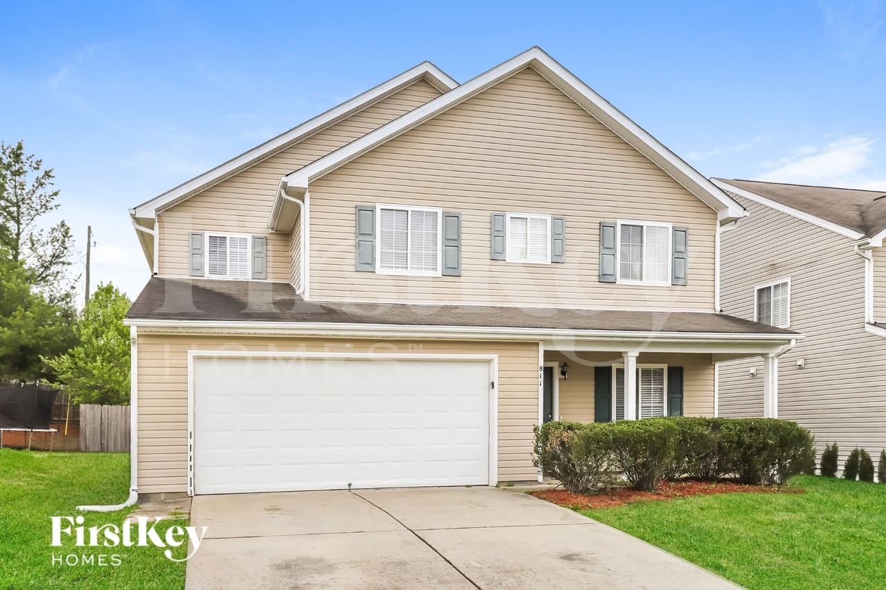 811 Stockport Way - Photo 2 of 19
