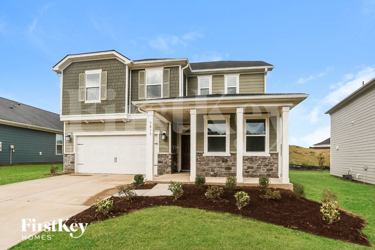 5013 Dunsford Dr - Photo 3 of 19