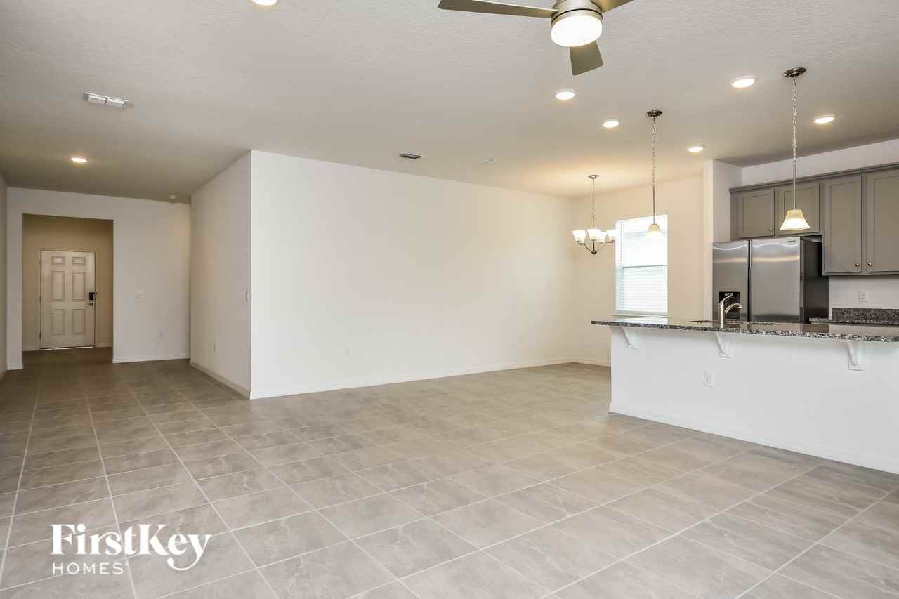 1258 Ponca Rd - Photo 4 of 16