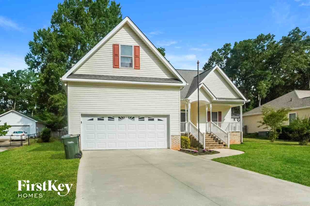 376 Stonehaven Ct Sw - Photo 2 of 15