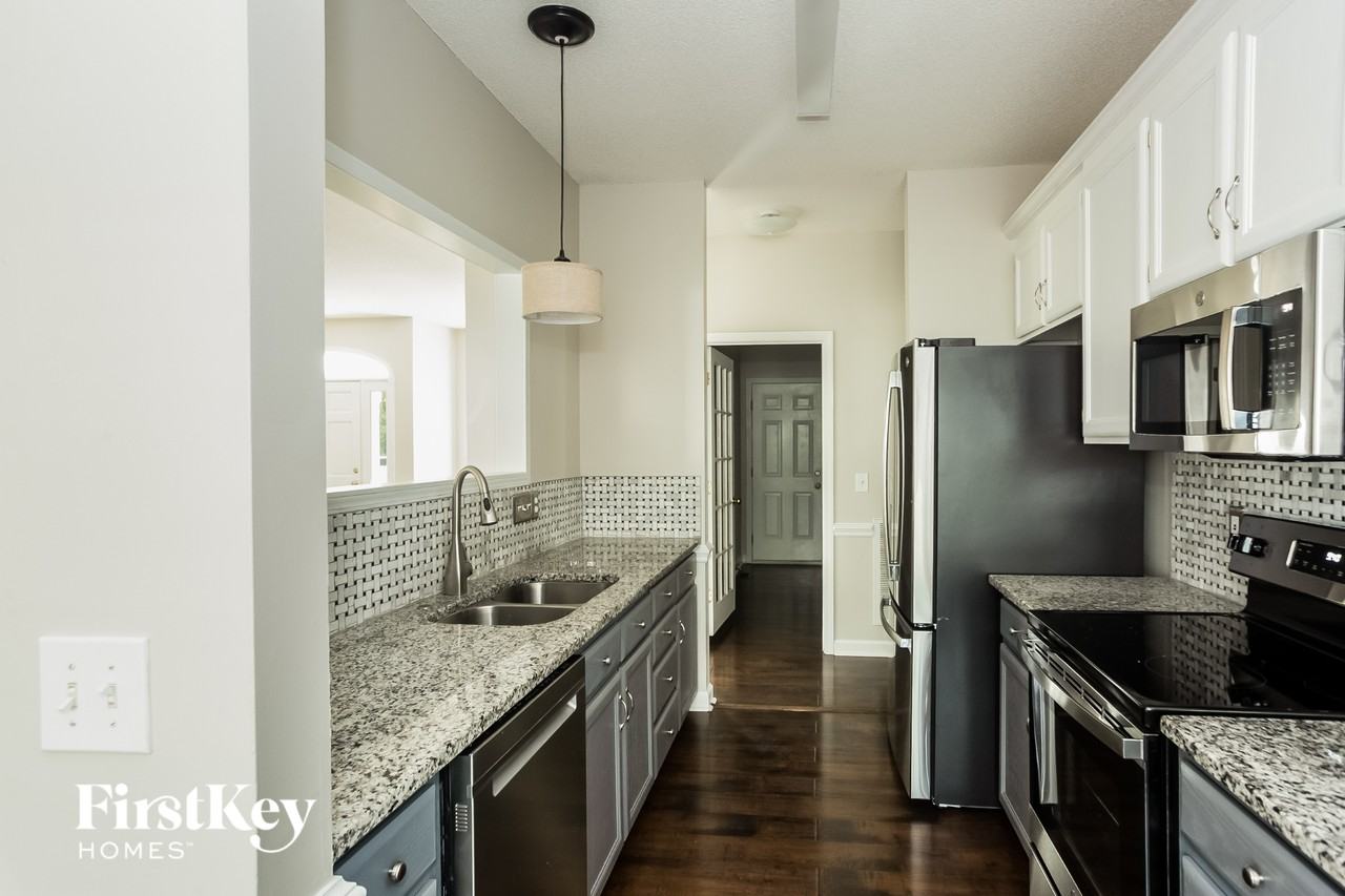 376 Stonehaven Ct Sw - Photo 6 of 15