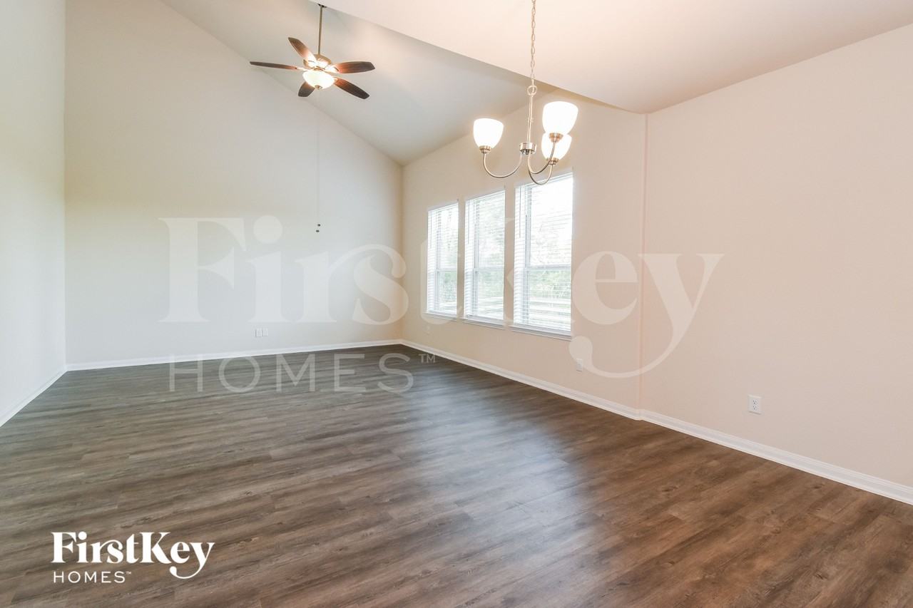 6542 Blimp Base Rd - Photo 3 of 15