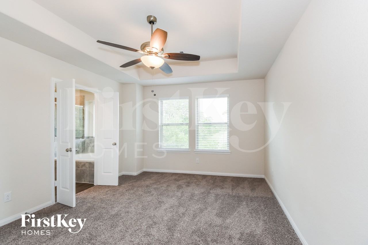 6542 Blimp Base Rd - Photo 7 of 15