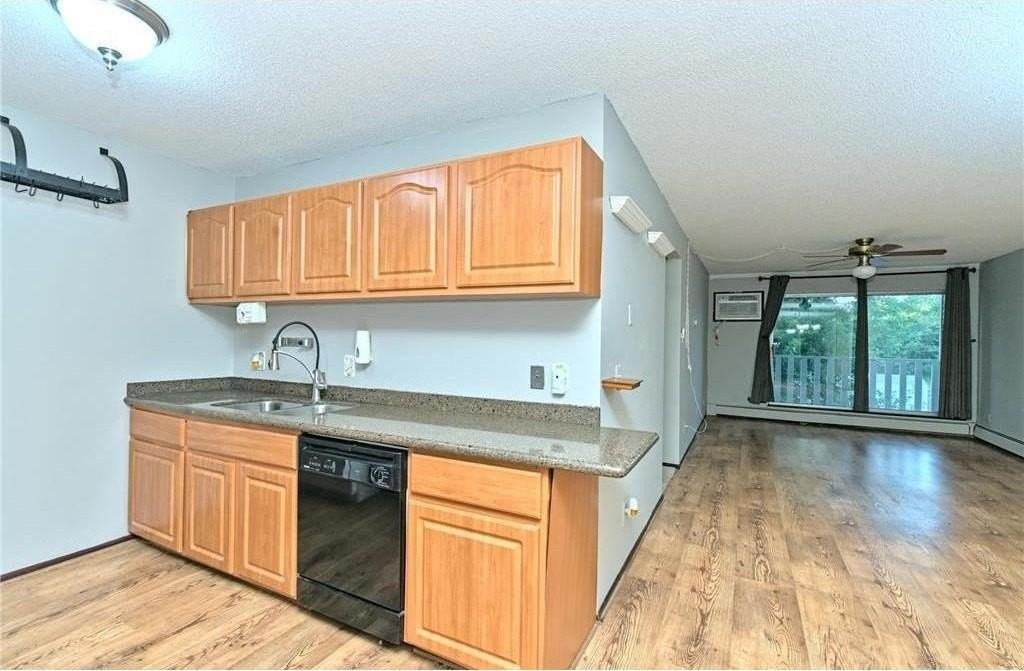 1601 N Innsbruck Dr #319 - Photo 7 of 14