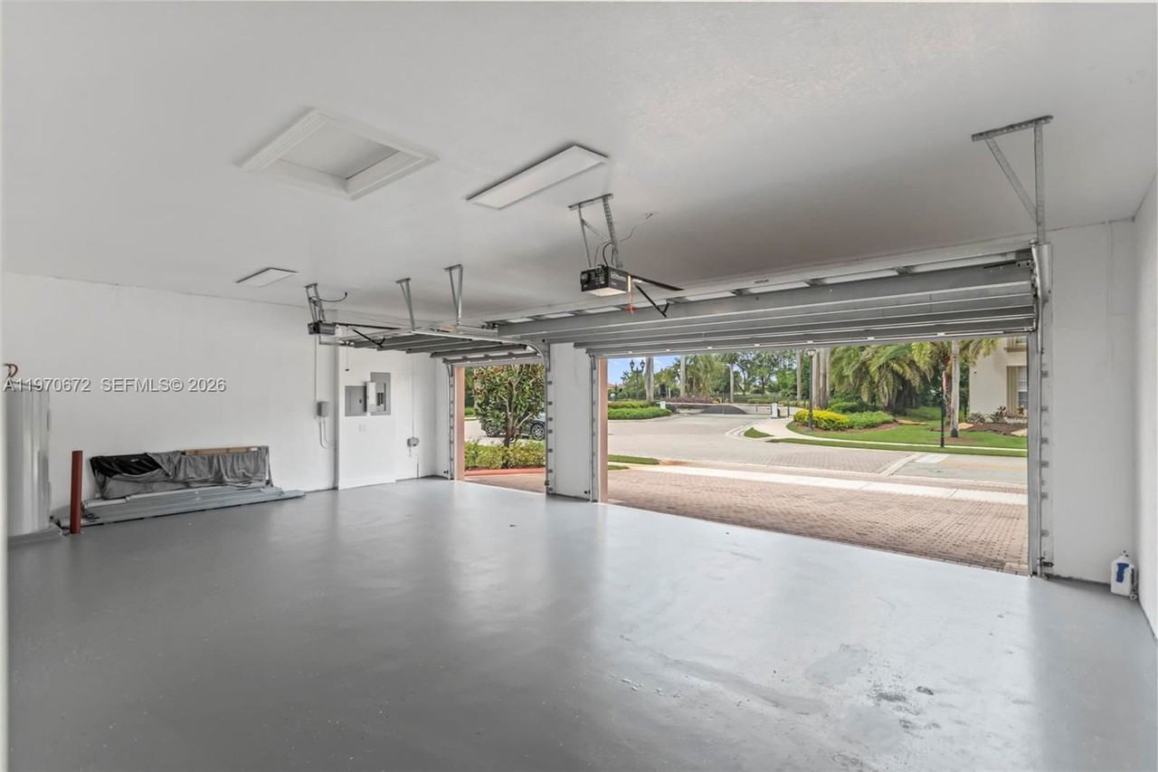 4116 Sw 179th Way - Photo 6 of 8