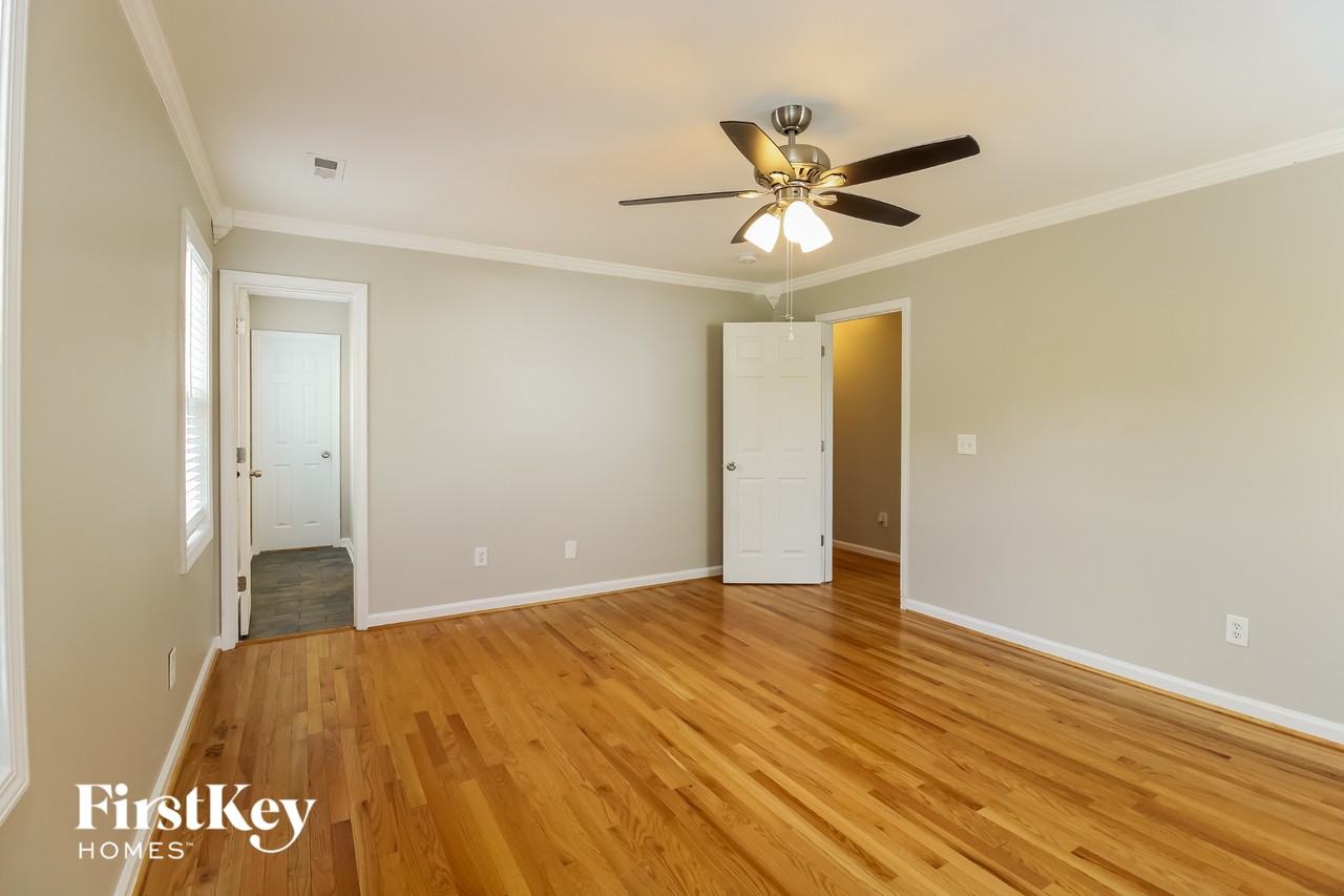 1817 Morgans Mill Way - Photo 7 of 15