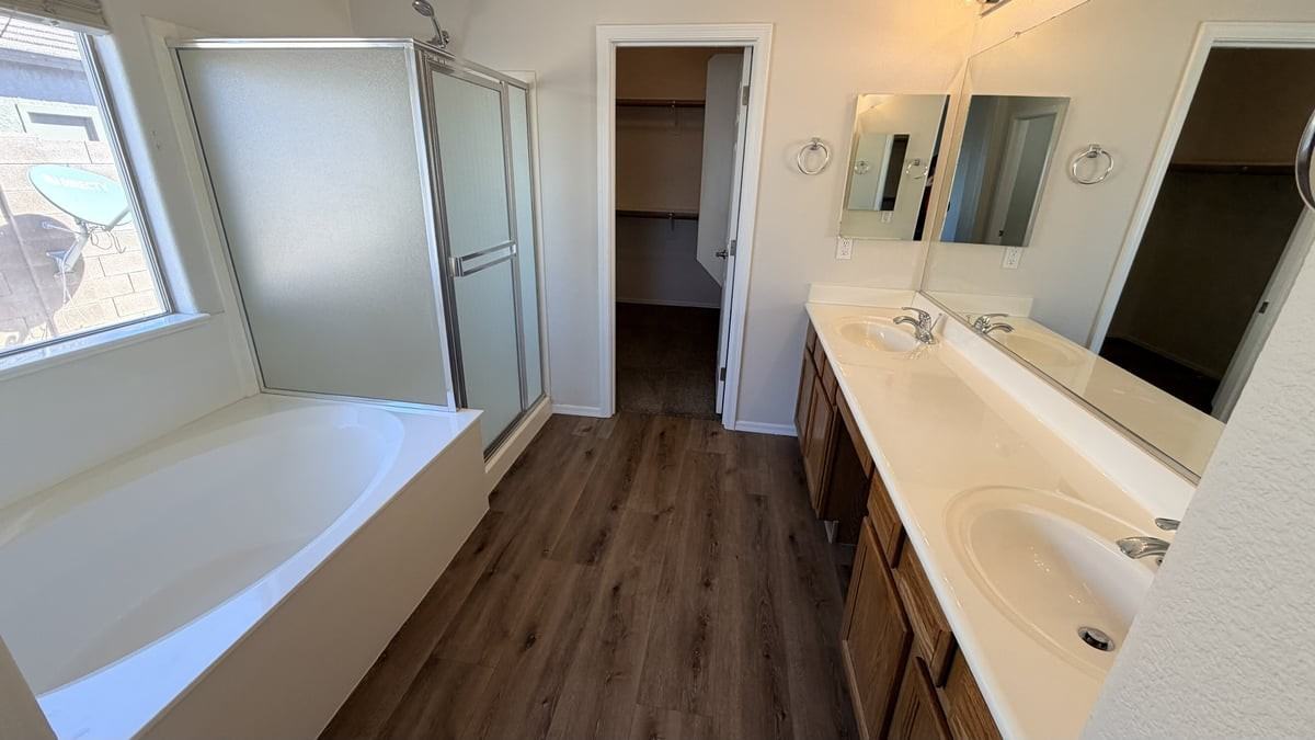 22156 N Sunset Dr - Photo 3 of 20