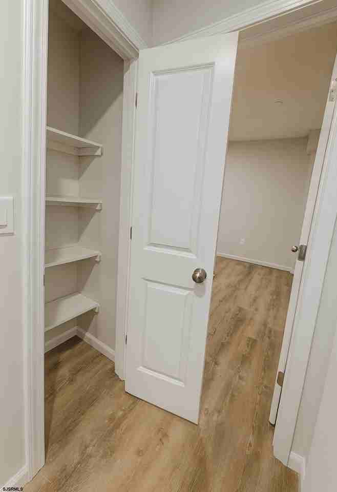 3939 Ventnor Ave - Photo 7 of 9