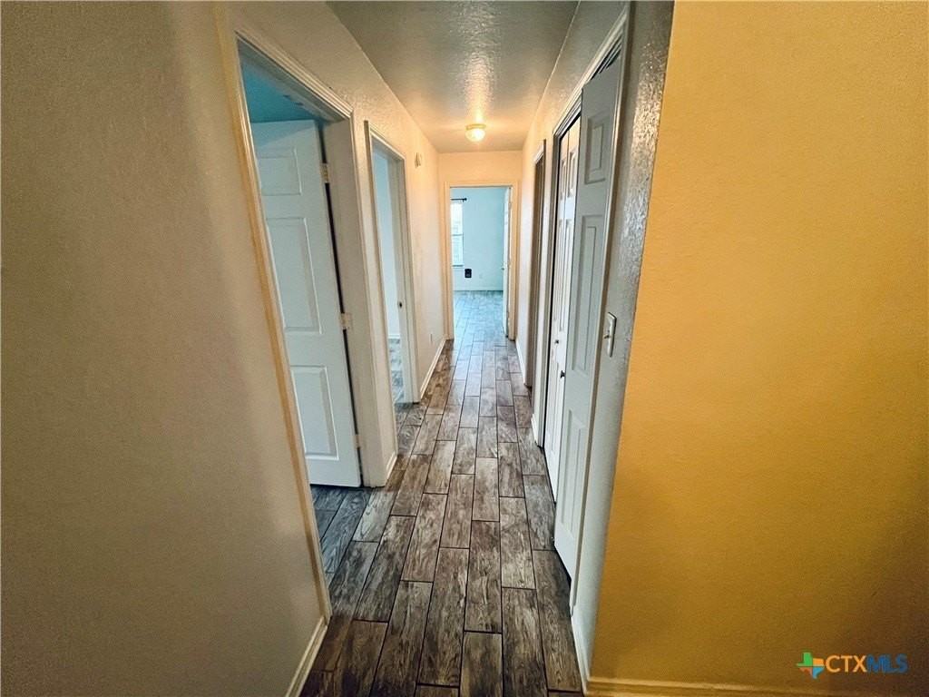 4601 John David Dr - Photo 7 of 14