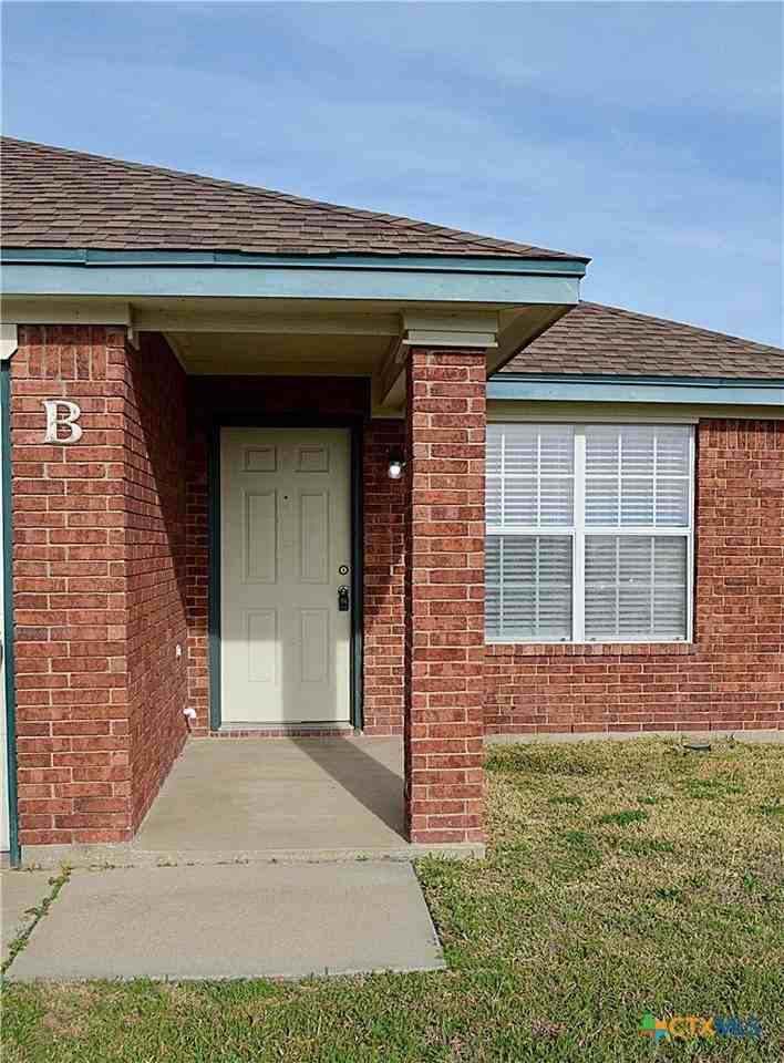 305 Bermuda Unit B - Photo 2 of 26