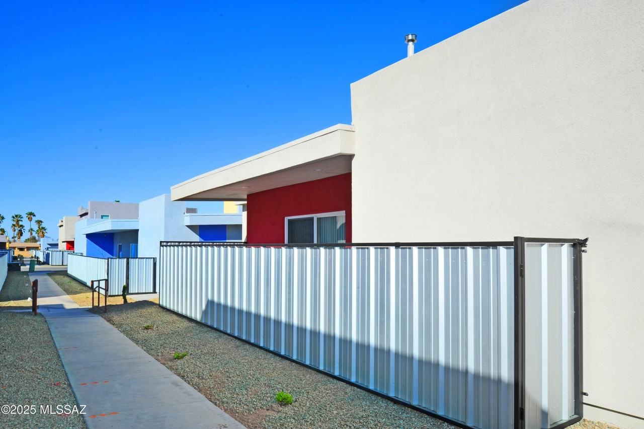 1828 S Math Quiz Dr - Photo 3 of 35