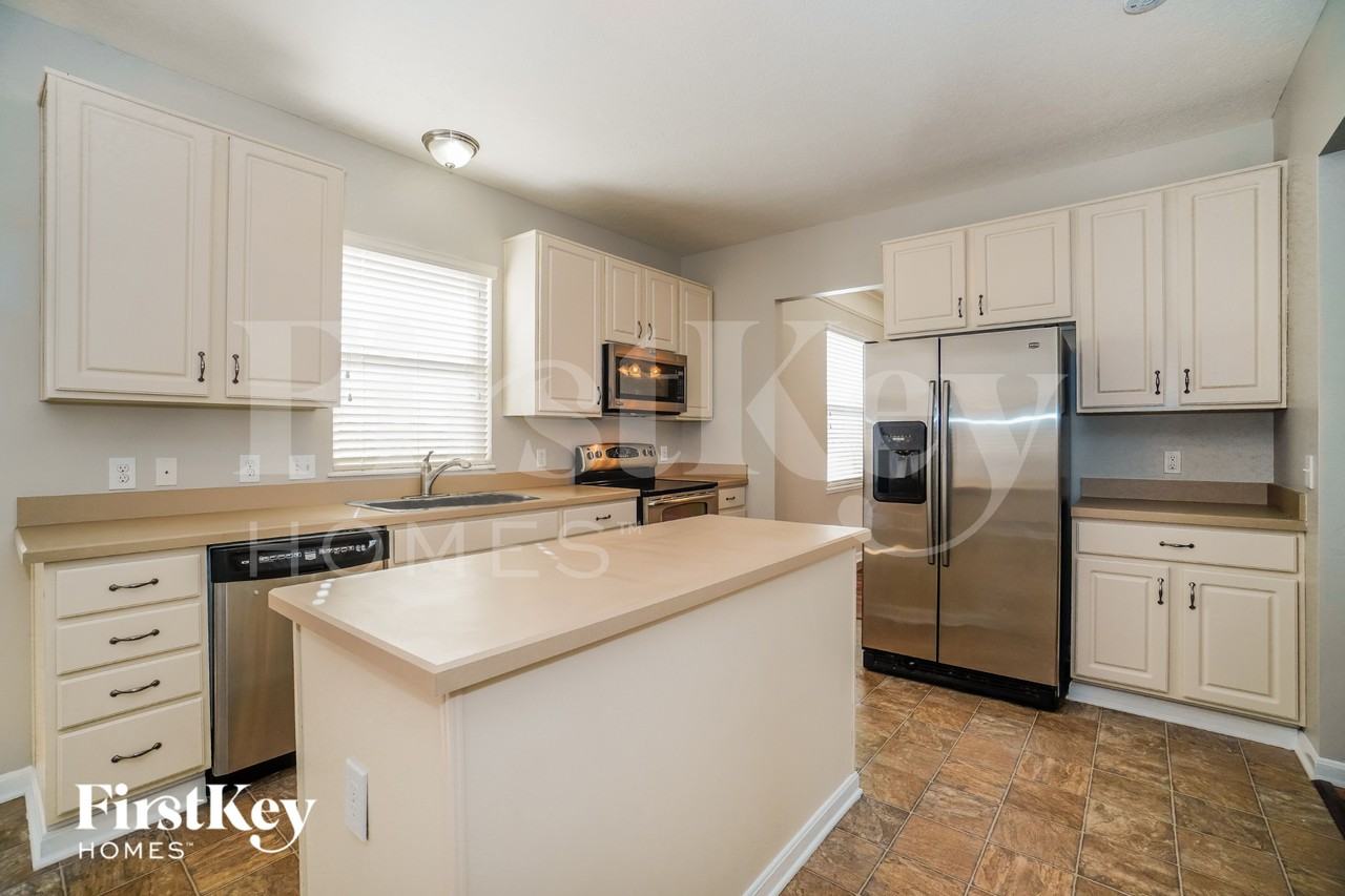 1967 Caplinger Dr - Photo 6 of 15