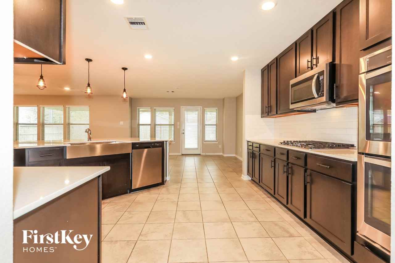 14250 Persimmon Woods Dr - Photo 6 of 15