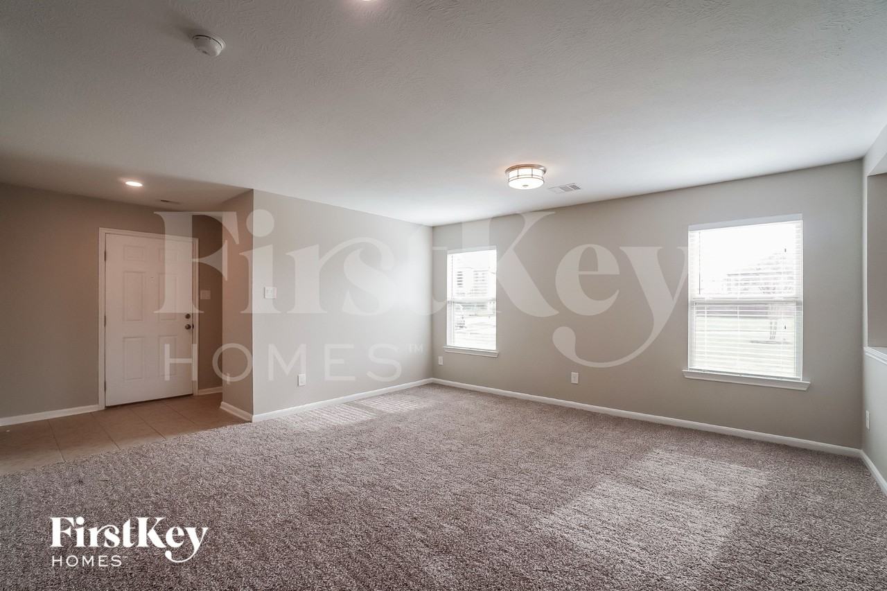 14315 Cedar Pine Ct - Photo 6 of 15