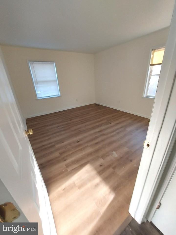 4 Garvey Ln - Photo 6 of 8