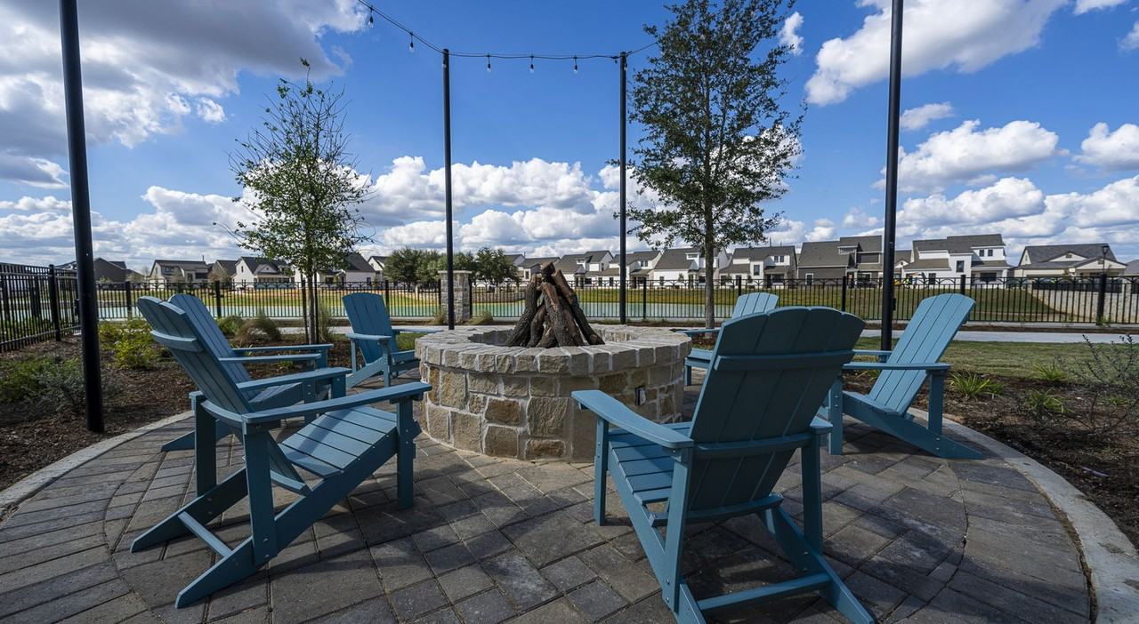 18131 Bluegrass Park Ln - Photo 3 of 8