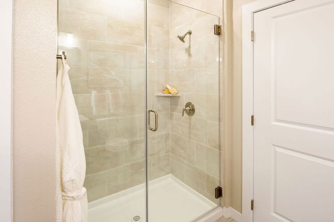 20130 Schiel Rd - Photo 6 of 8