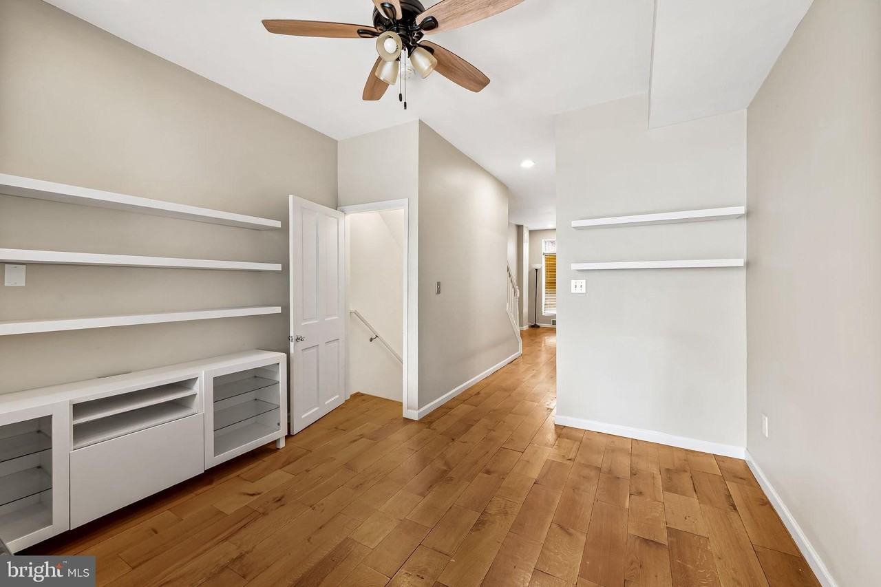 2315 Eastern Ave - Photo 6 of 34