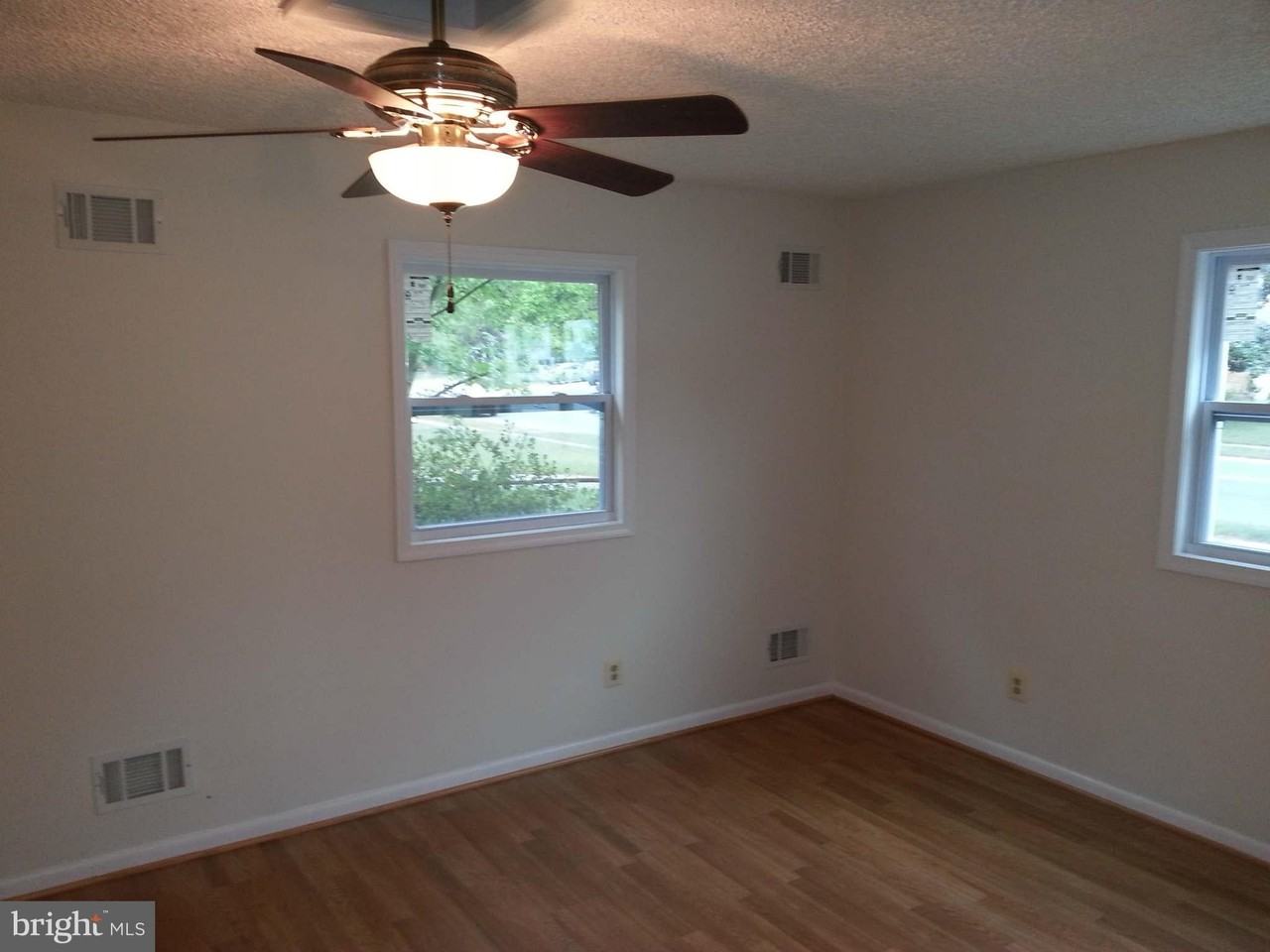 326 Garner Ave - Photo 6 of 28