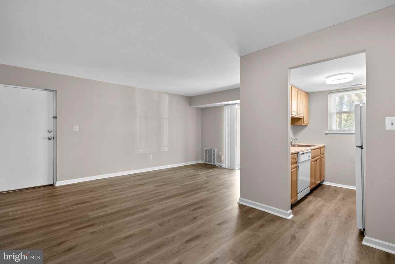 3612-#2D COURT HOUSE Drive - Photo 3 of 18