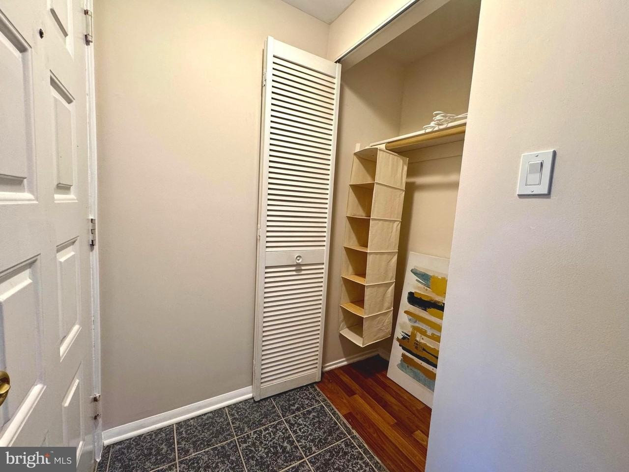 18237 Swiss Cir Apt 1-31 #1-31 - Photo 5 of 24