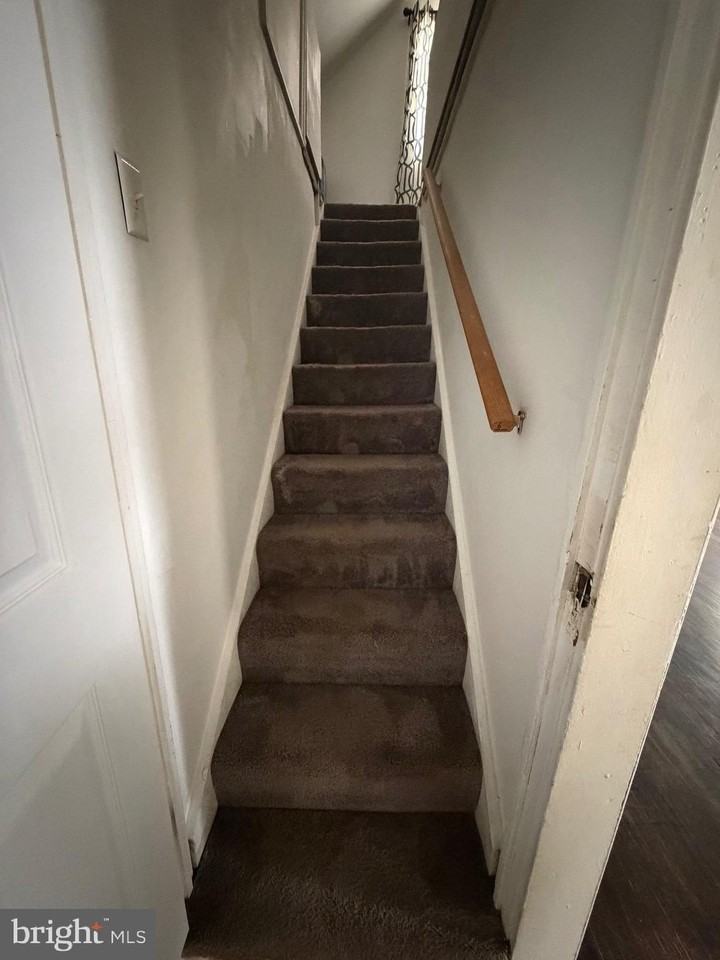 6609 Patterson St - Photo 6 of 15