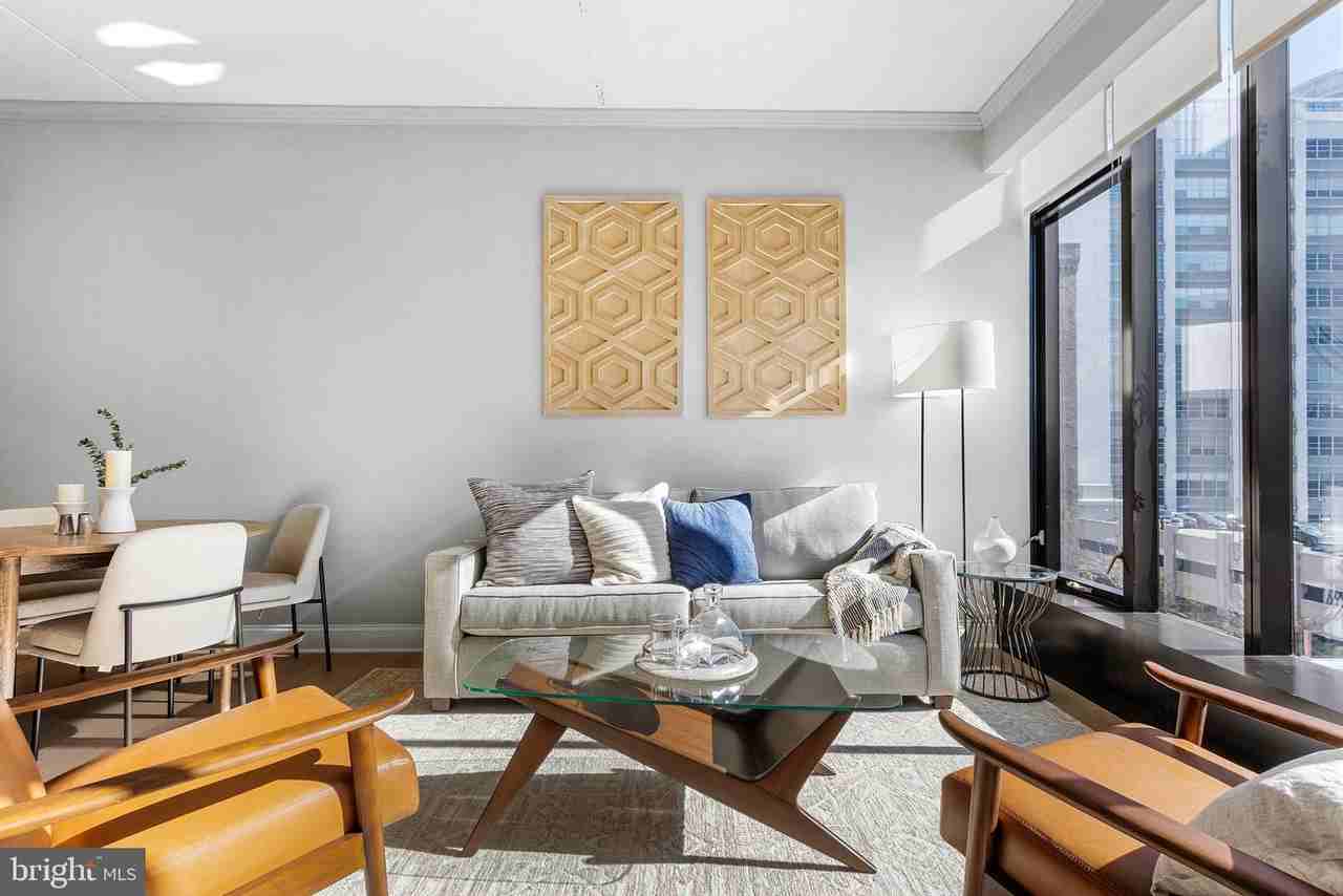 60 N 23rd St Apt 2609 - Photo 3 of 46