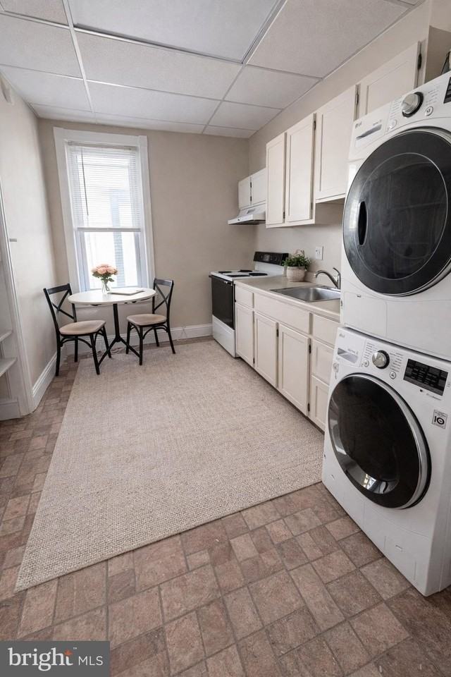 158 Fountain St #3 - Photo 4 of 12