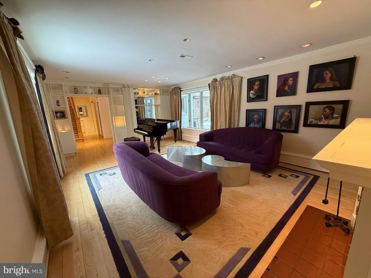 3255 N Ohio St - Photo 3 of 43