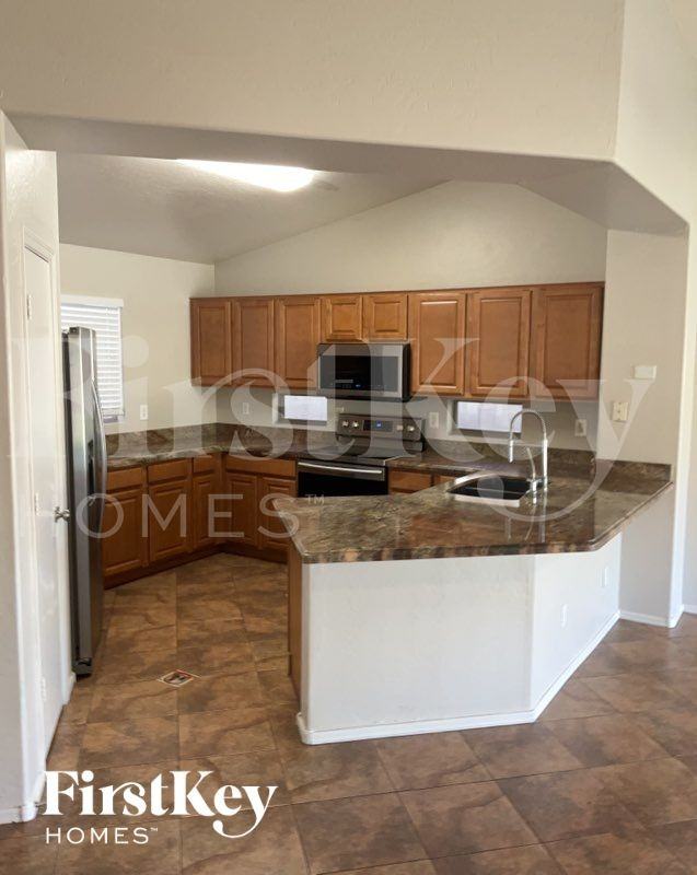 2536 W Bartlett Way - Photo 6 of 13