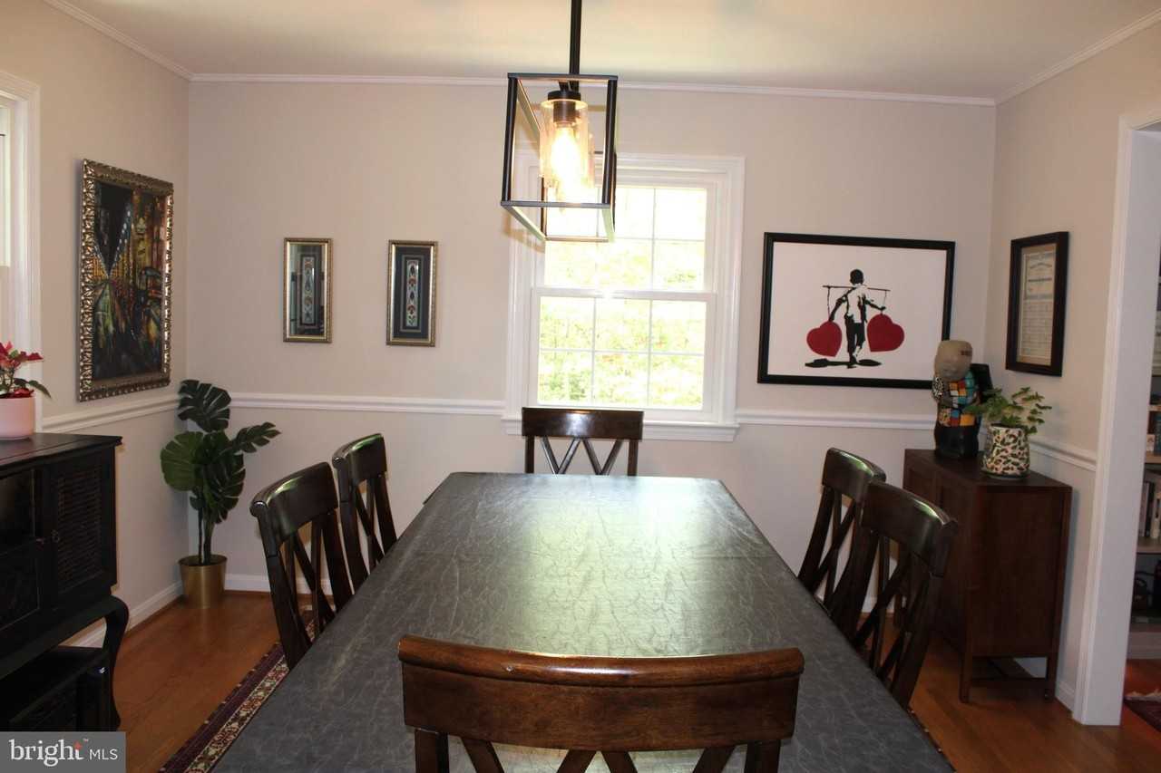 3606 Barkley Dr - Photo 3 of 26