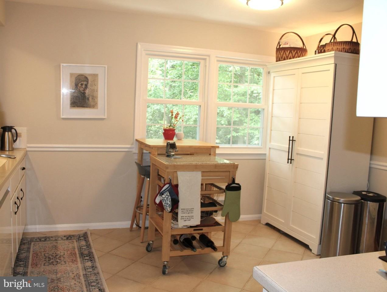 3606 Barkley Dr - Photo 5 of 26