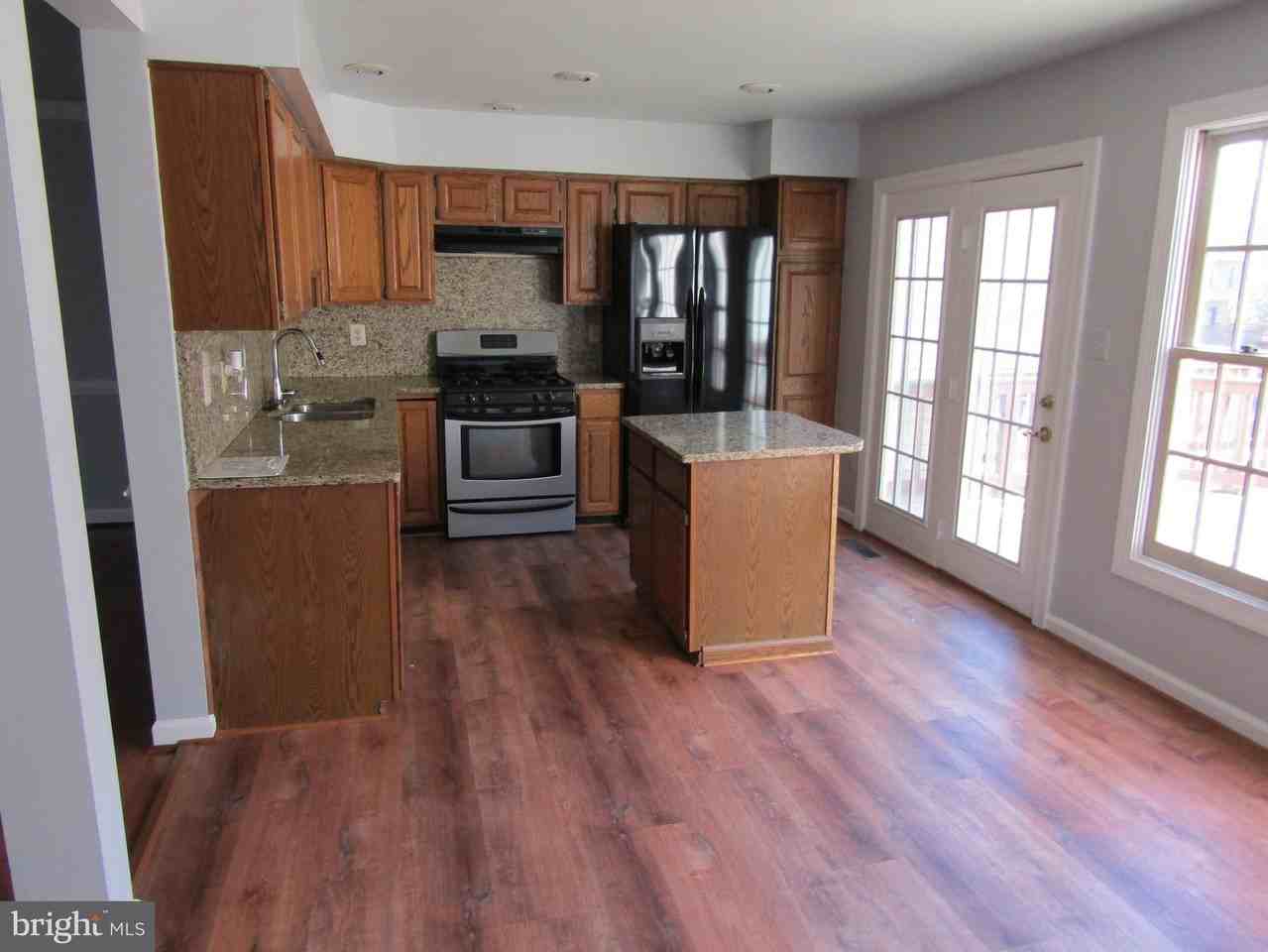 6310 Gun Cap Ct - Photo 7 of 47